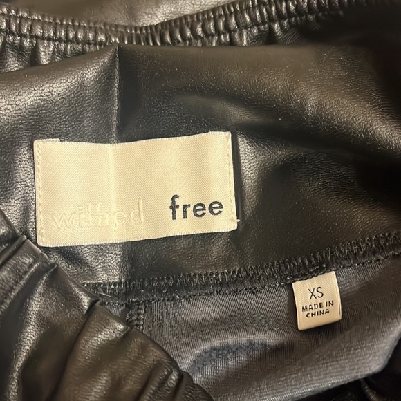 Aritzia Wilfred Free Daria Pant black size XS - Picture 8 of 13